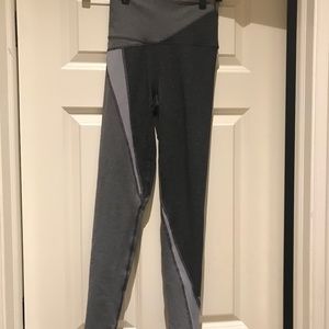 Body Language leggings